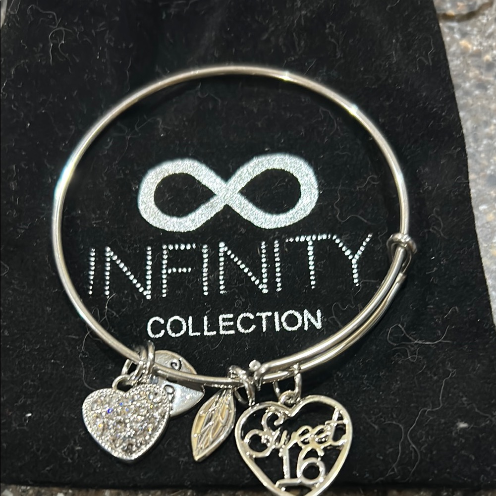 Infinity Collection Silver Charm Bracelet, Sweet 16, New In Dust Cover